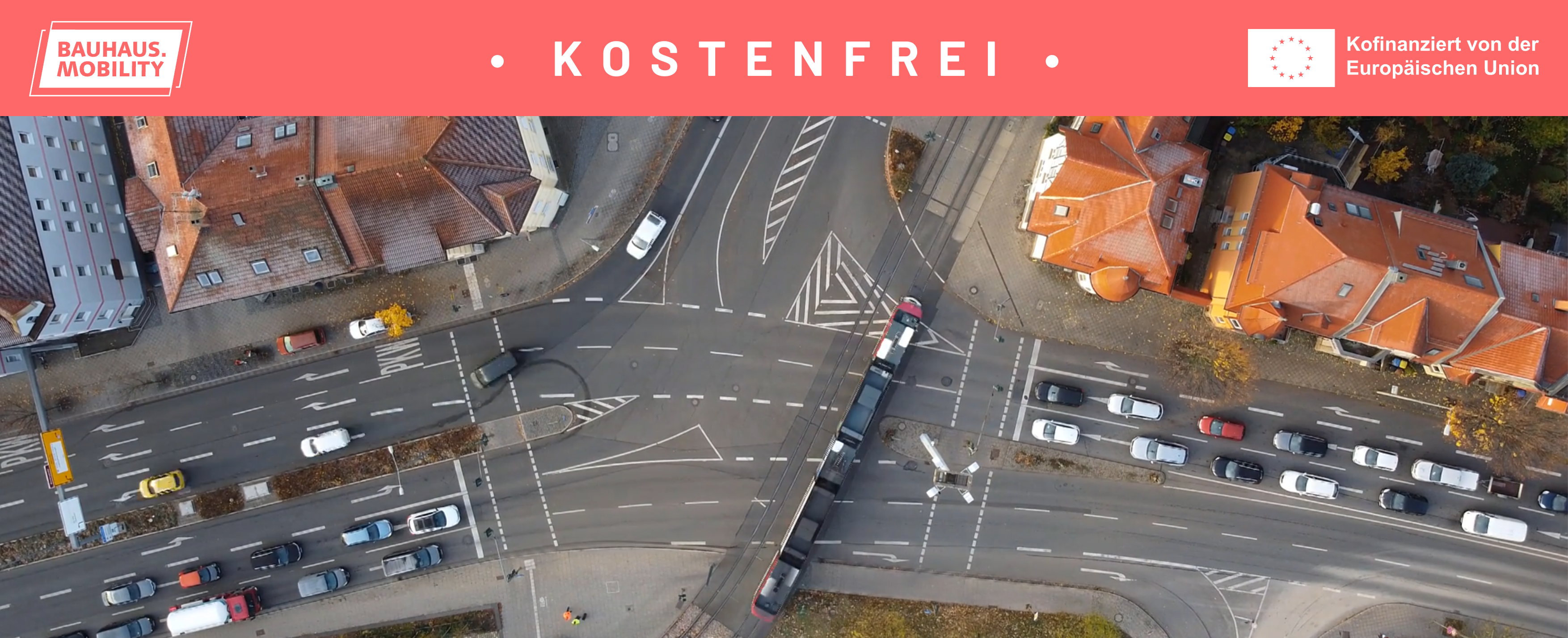 Header mit Logo Bauhaus.Mobility, Rabattangabe 100% und Hinweis auf EU-Förderung, Foto zeigt Luftaufnahme eines dreiarmigen Knotenpunktes (Gothaer Platz Erfurt)