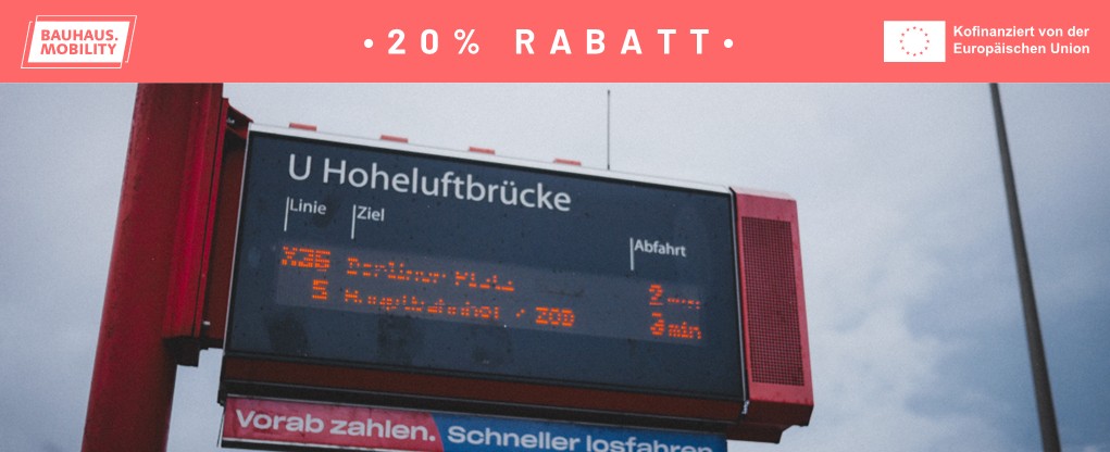 Anzeigetafel der U-Bahnstation Hoheluftbrücke in Hamburg